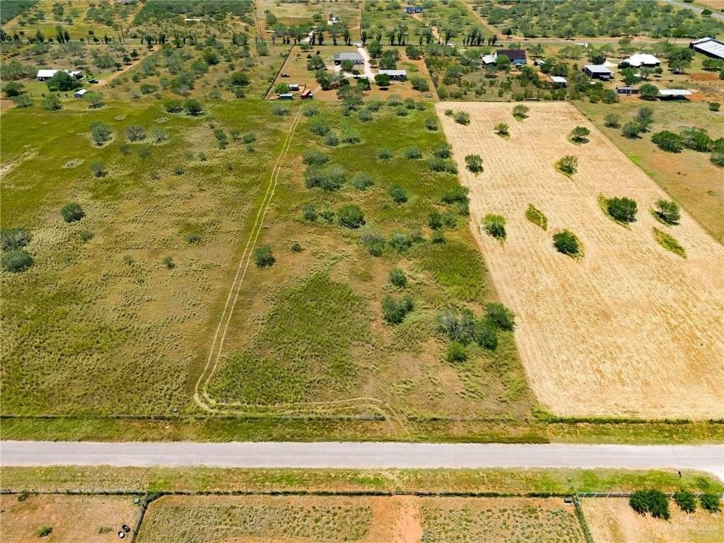 4.58 acres in Hidalgo County - photo 8