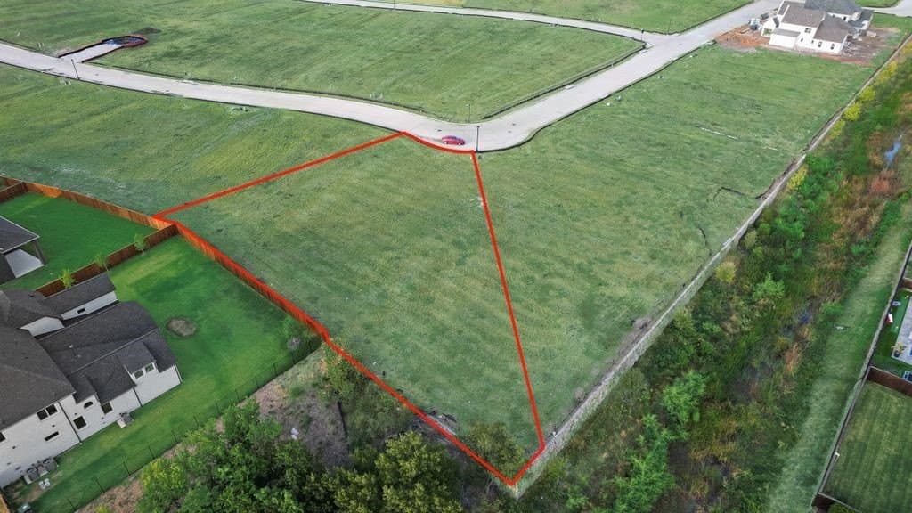 0.53 acres in Denton County - photo 10