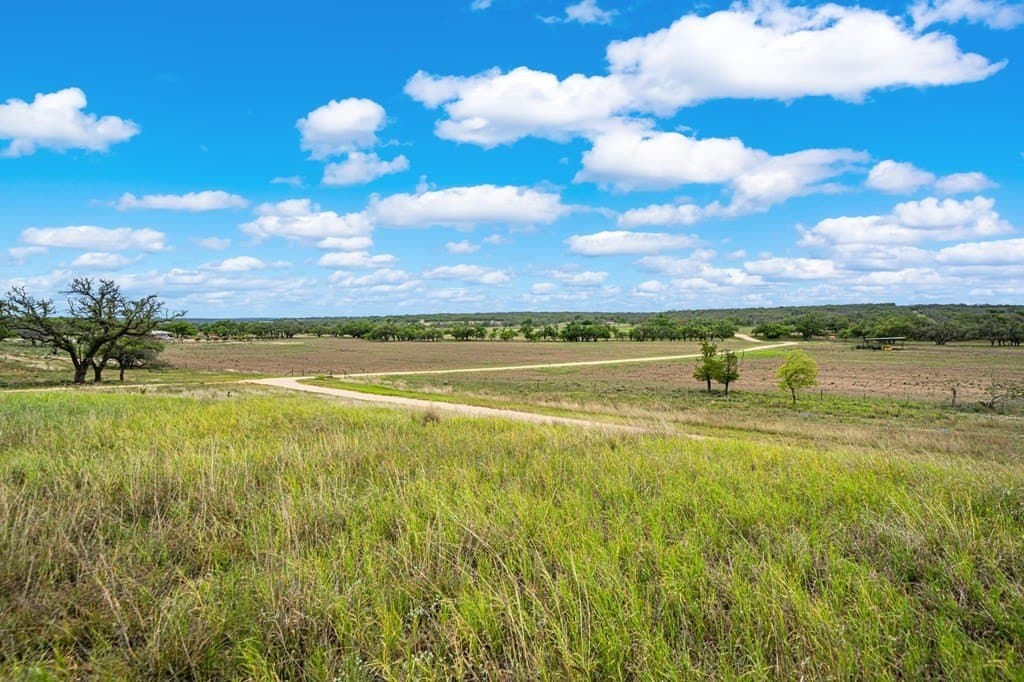117.06 acres in Gillespie County - photo 22