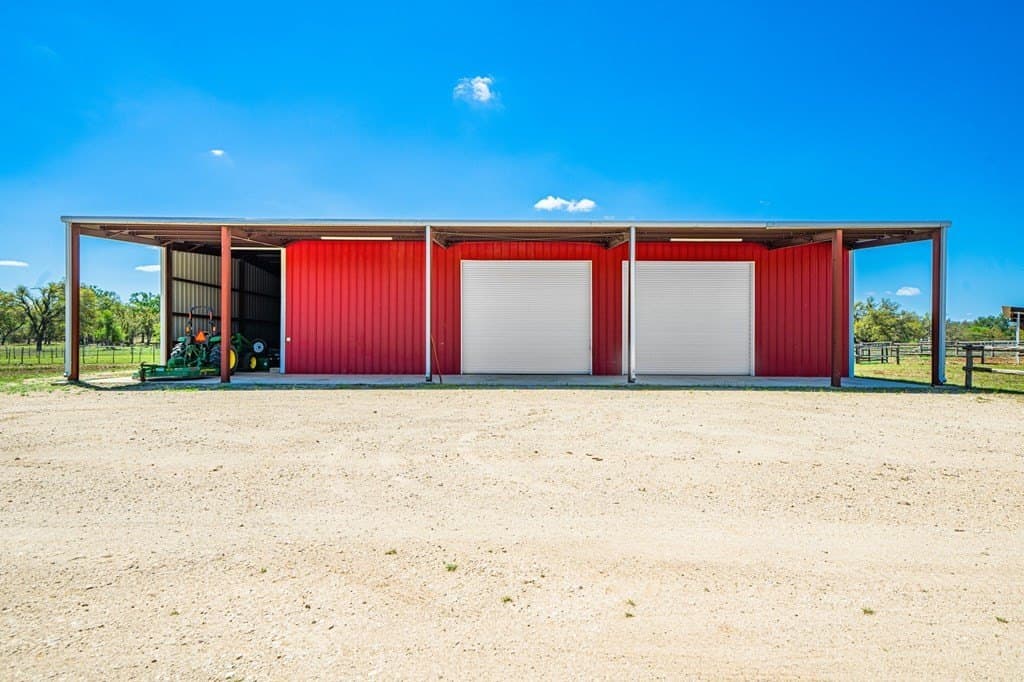 117.06 acres in Gillespie County - photo 8