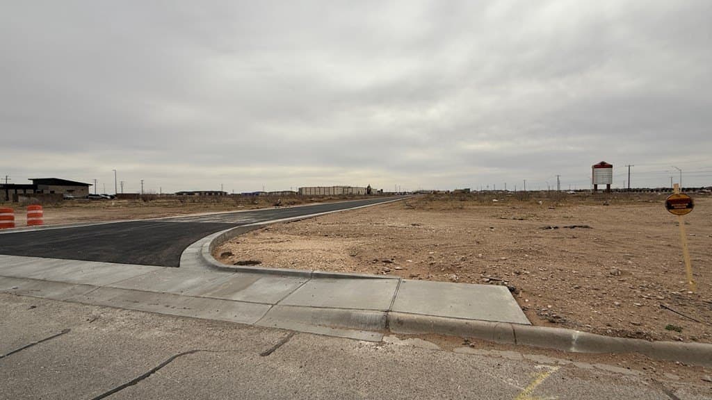 1.28 acres in Ector County gallery image 4