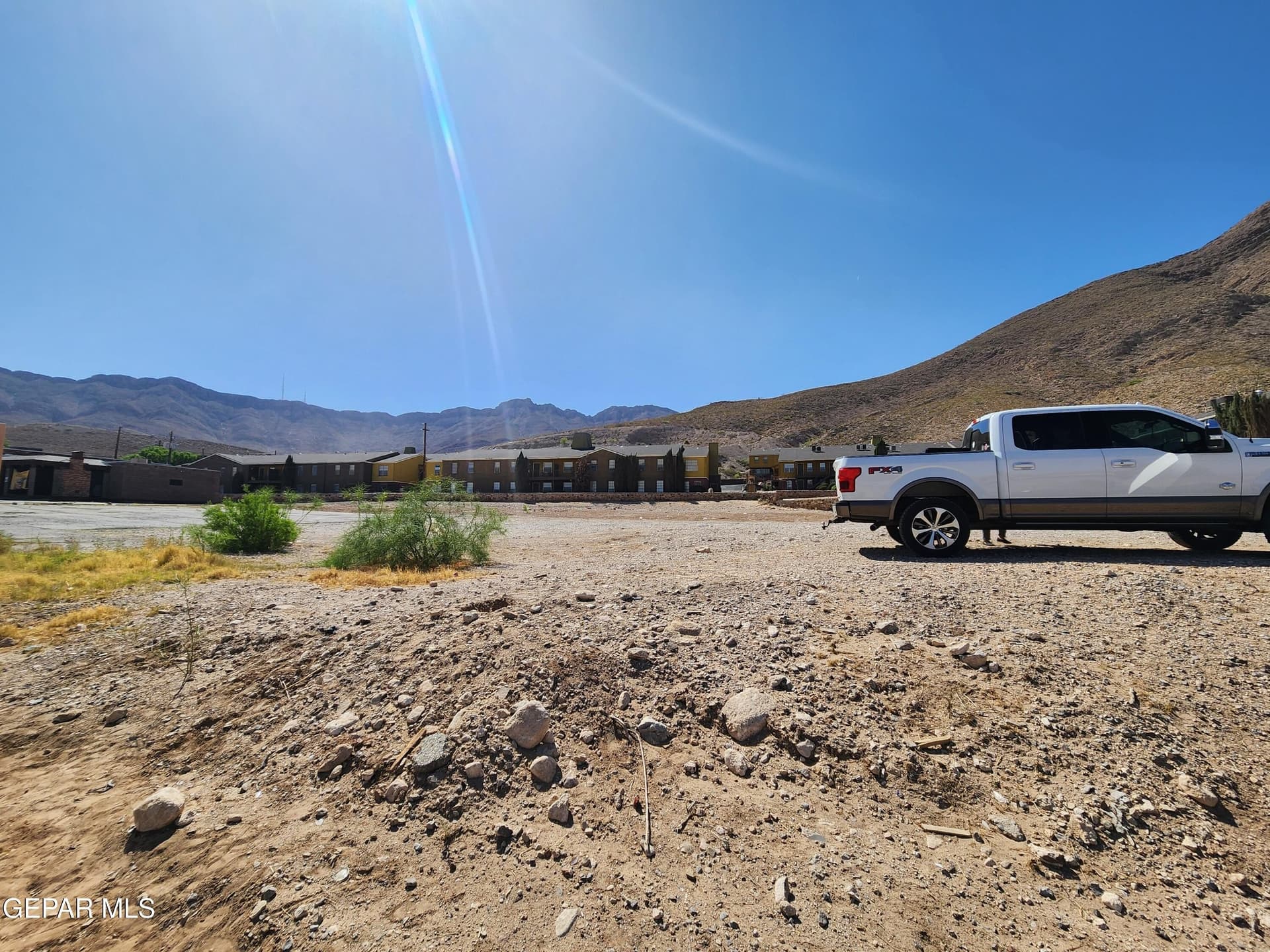 1.05 acres in El Paso County gallery image 4