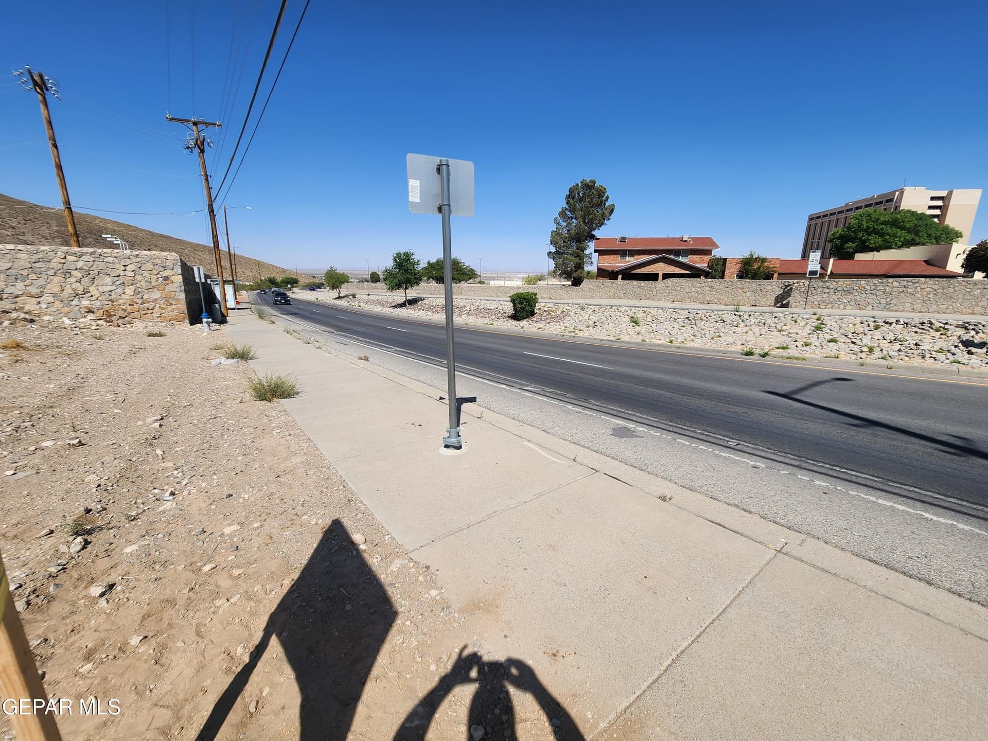 1.05 acres in El Paso County gallery image 3