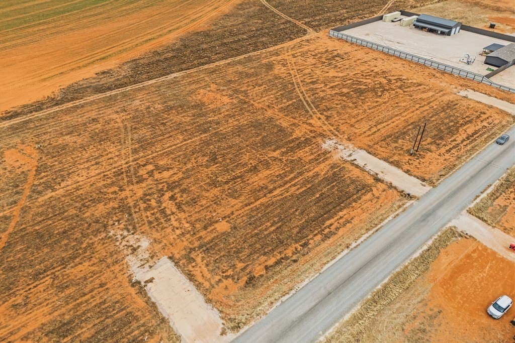 1.38 acres in Gaines County - photo 3