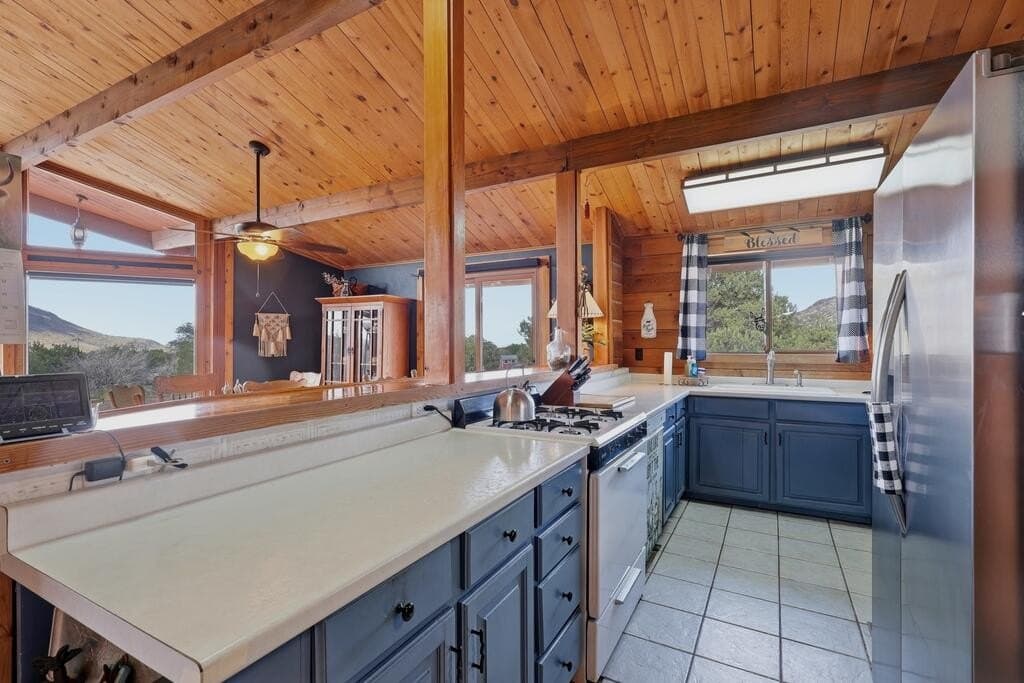 16.84 acres in Brewster County - photo 21