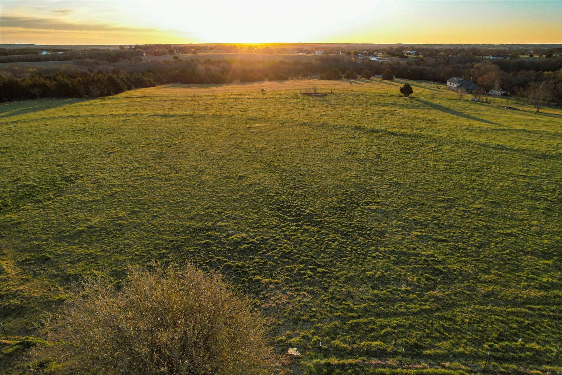 5.63 acres in Grayson County - photo 8