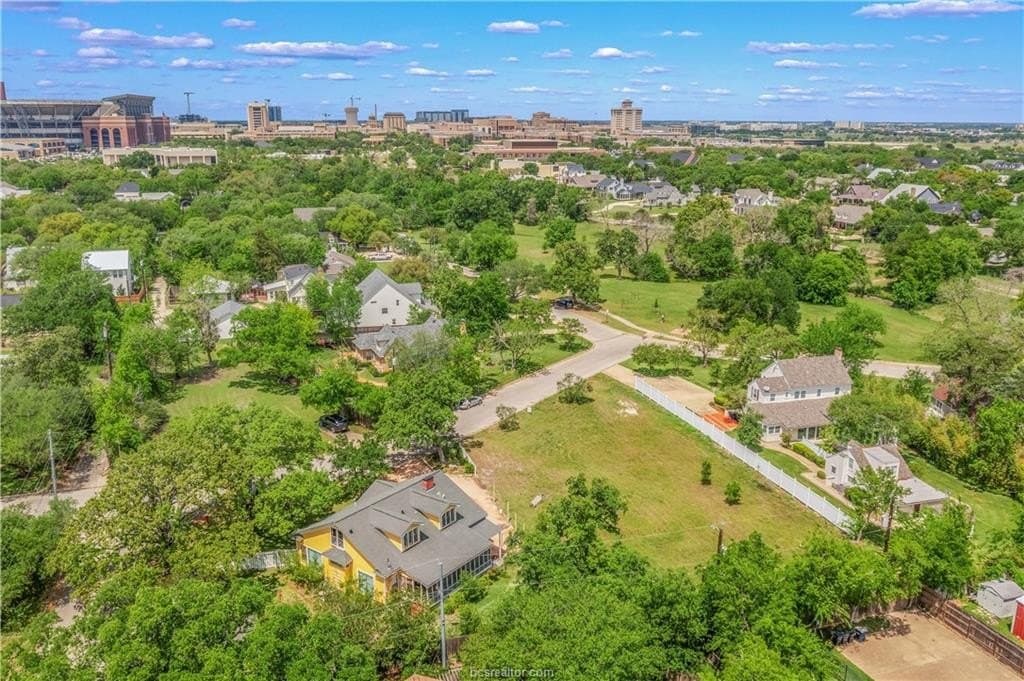 0.46 acres in Brazos County gallery image 3