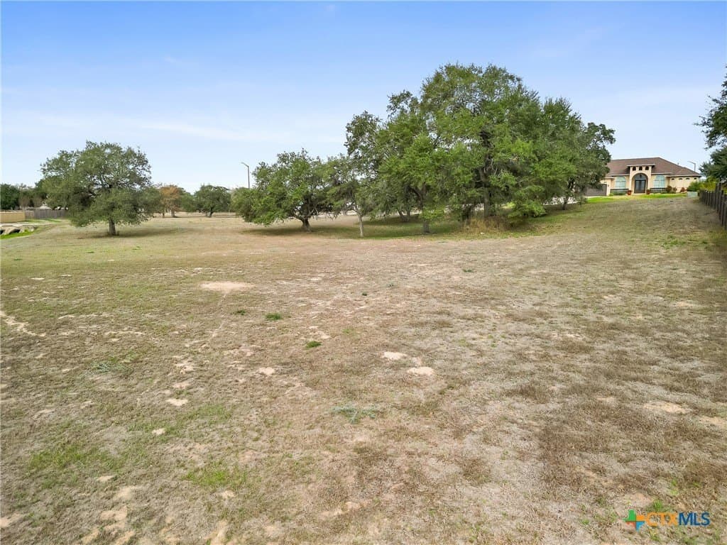 1.26 acres in DeWitt County - photo 13