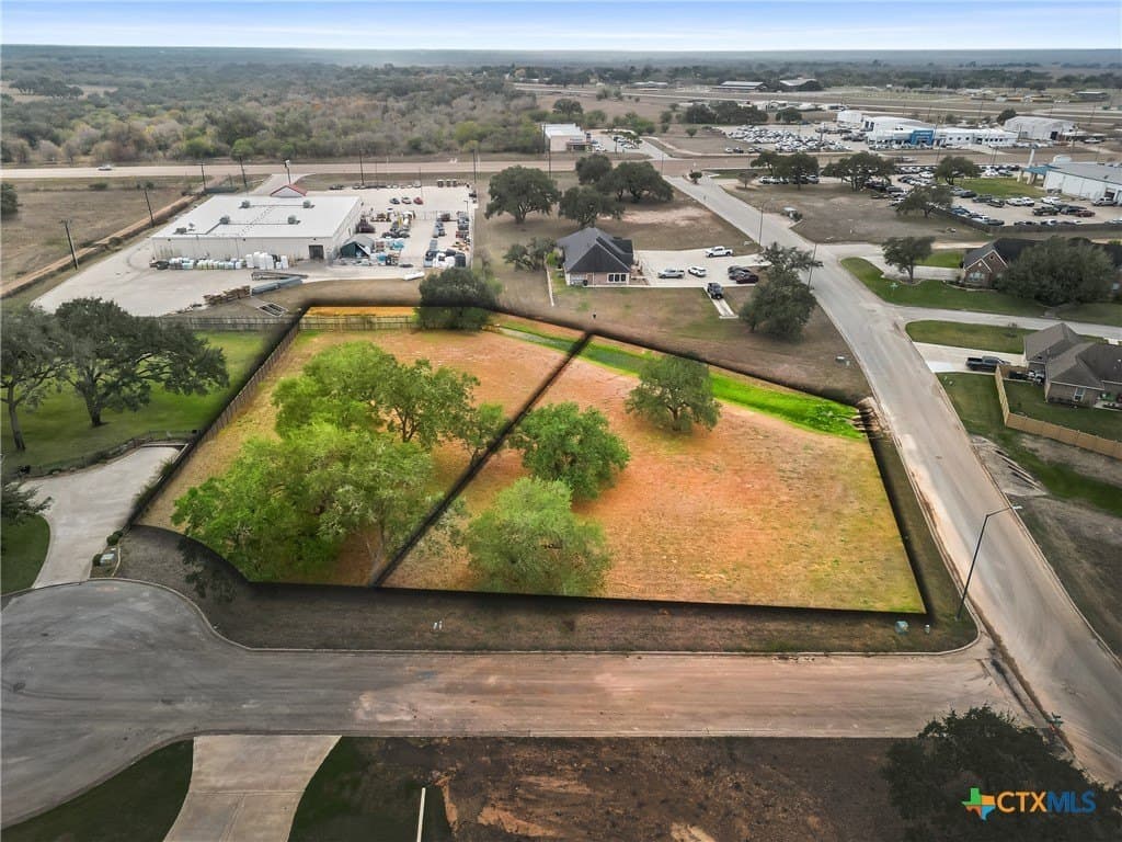 1.26 acres in DeWitt County featured view
