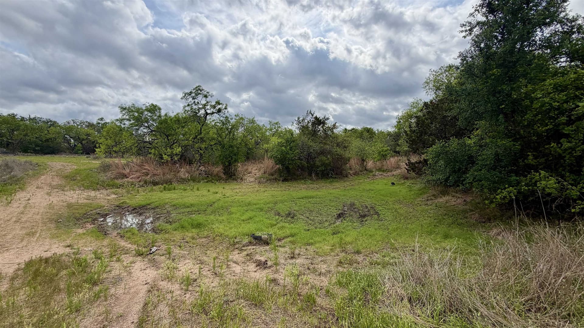 0.28 acres in Llano County gallery image 3
