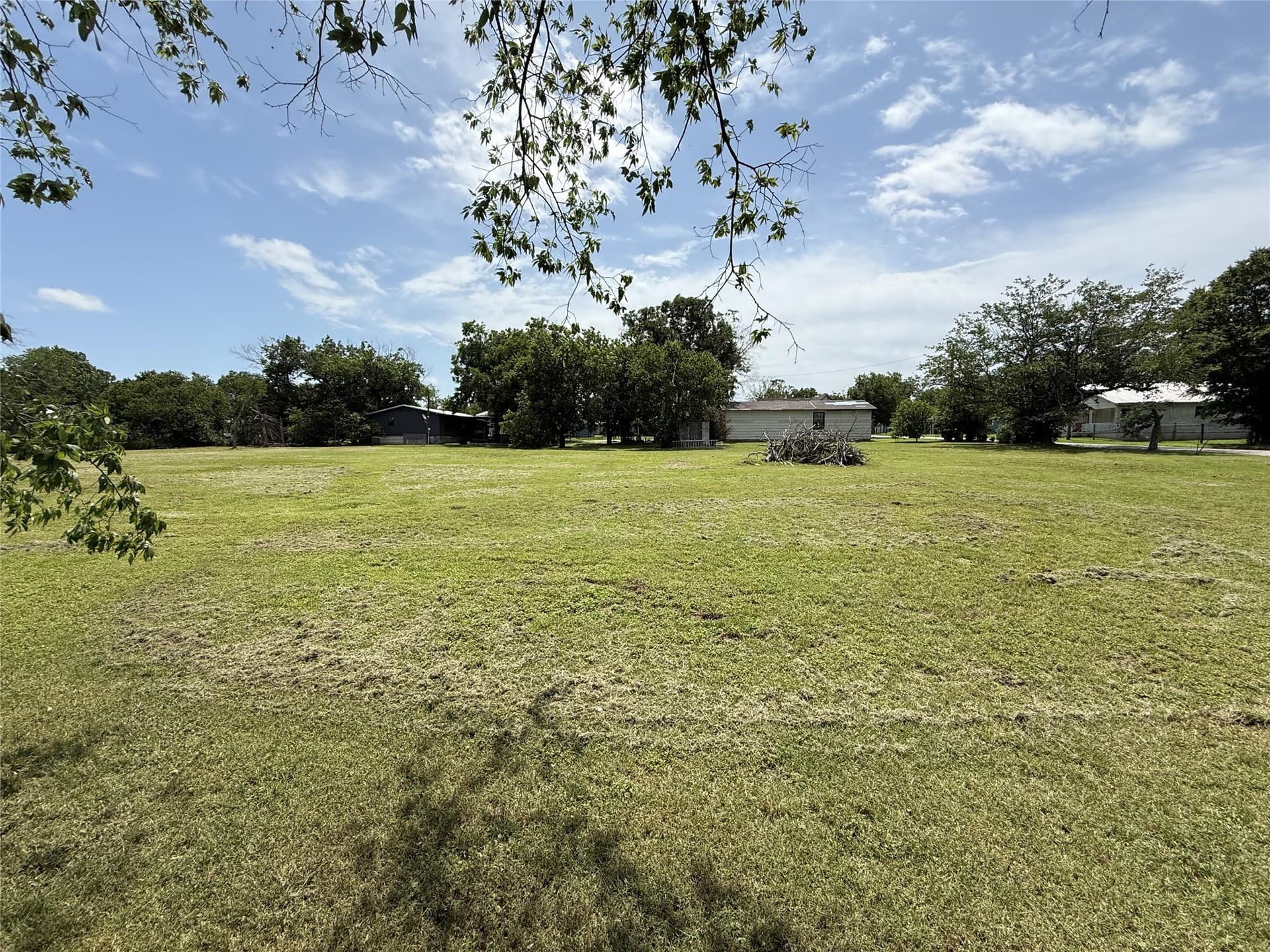 0.23 acres in Erath County - photo 3