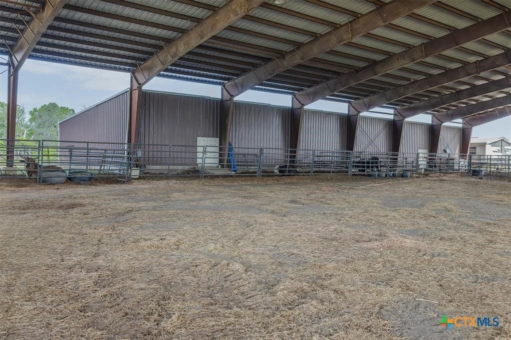 98.62 acres in Caldwell County - photo 11