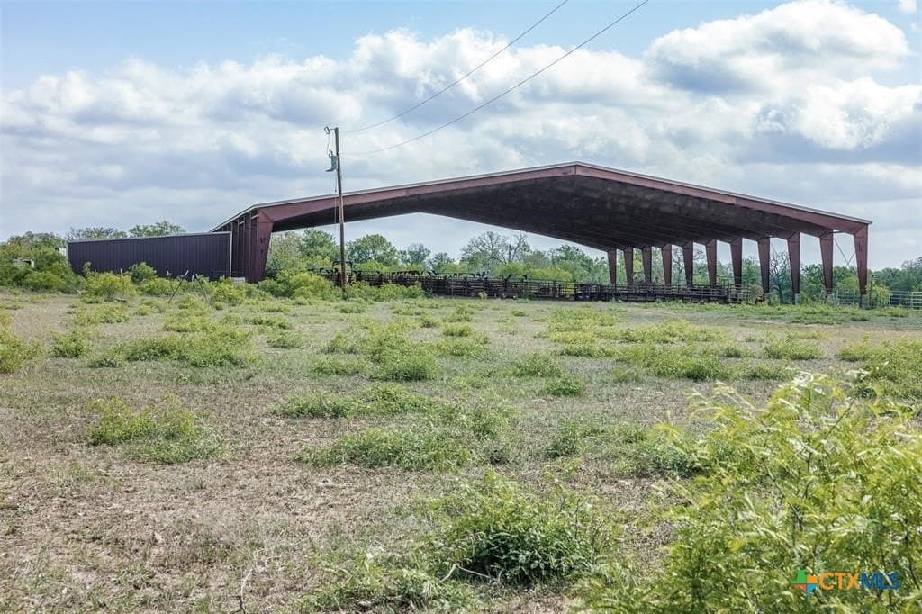 98.62 acres in Caldwell County - photo 10