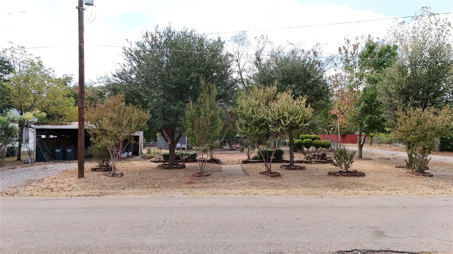 0.32 acres in Palo Pinto County - photo 4