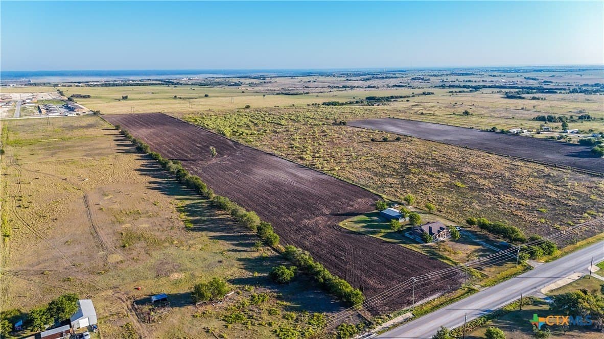 25 acres in Williamson County gallery image 4