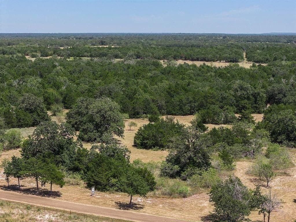 18.12 acres in Fayette County - photo 2