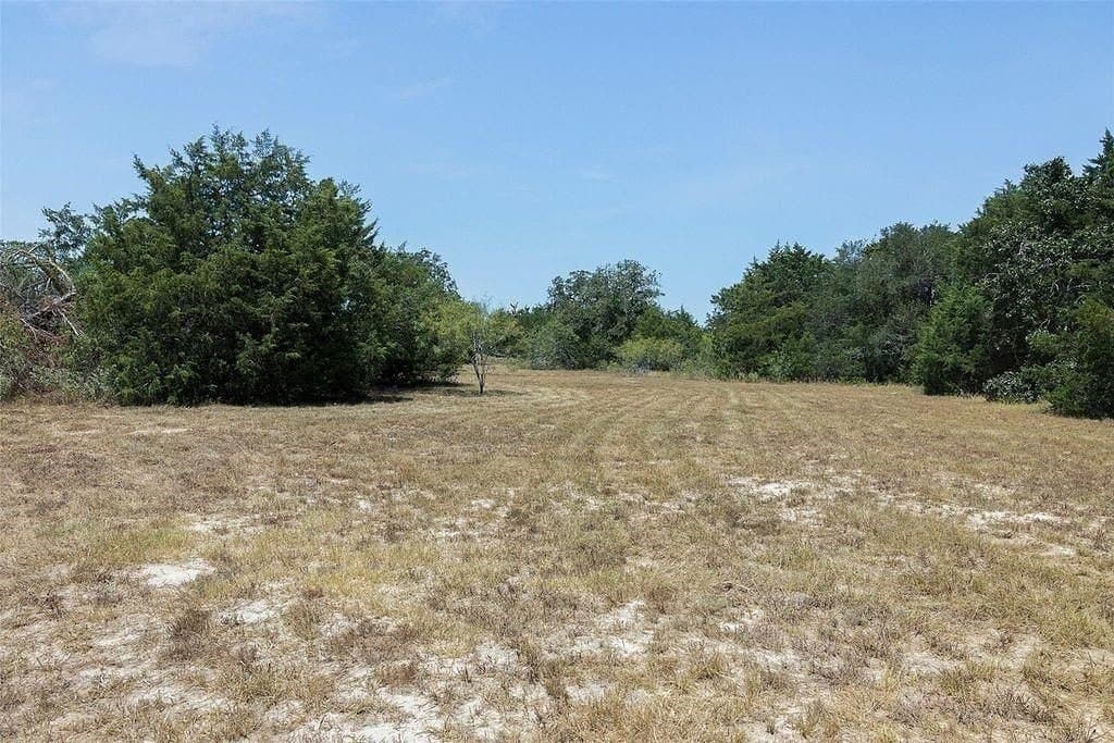 18.12 acres in Fayette County - photo 12