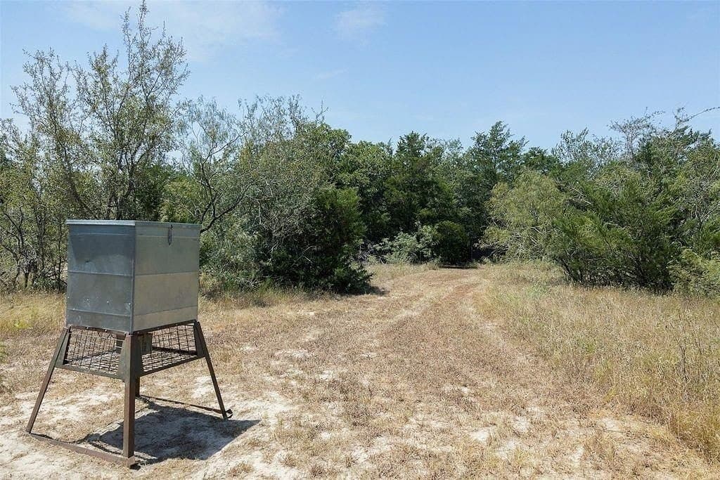18.12 acres in Fayette County - photo 17