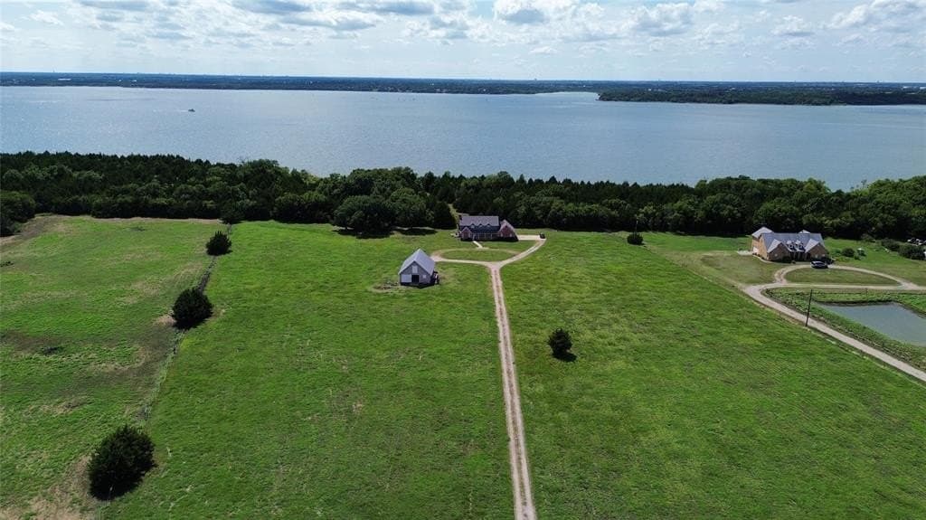 10 acres in Collin County gallery image 2