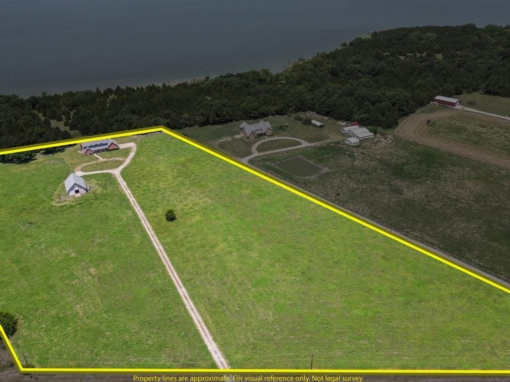 10 acres in Collin County gallery image 3