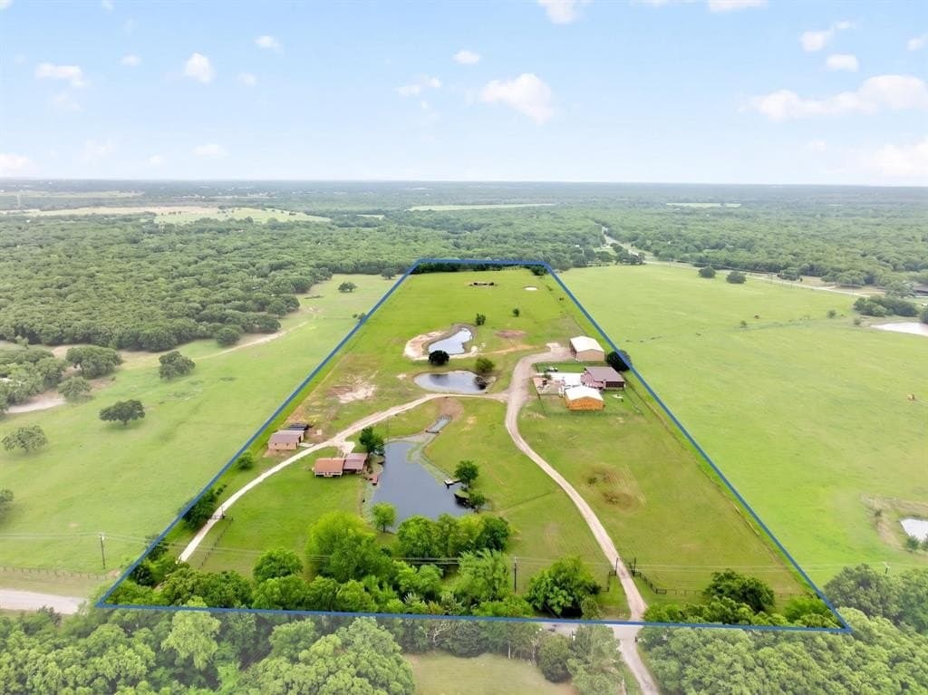 21.42 acres in Hunt County
