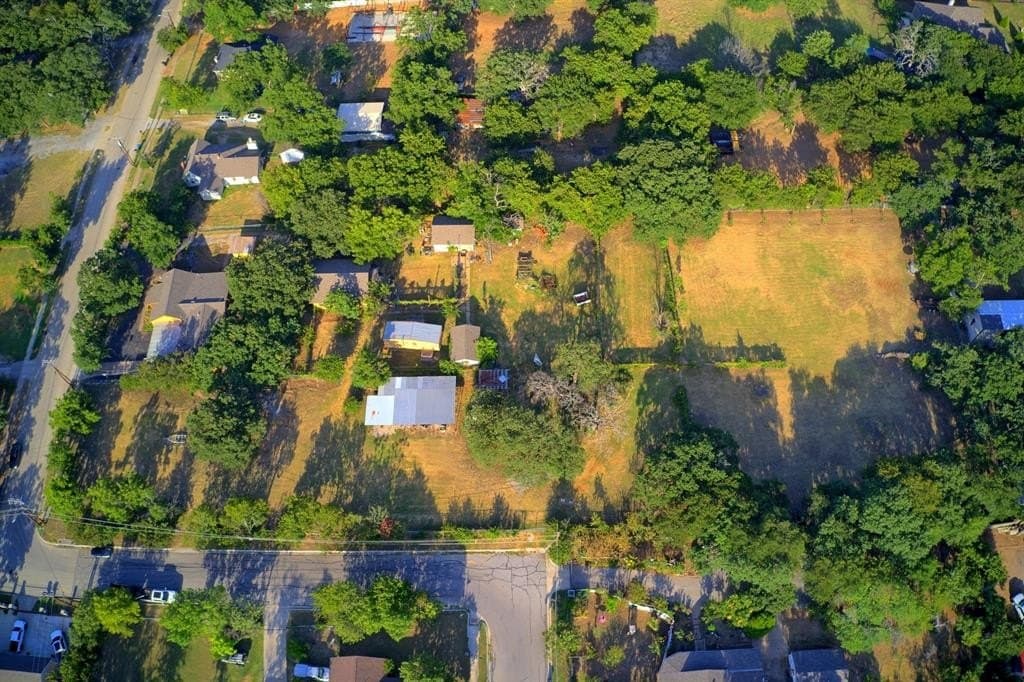 0.64 acres in Tarrant County gallery image 2