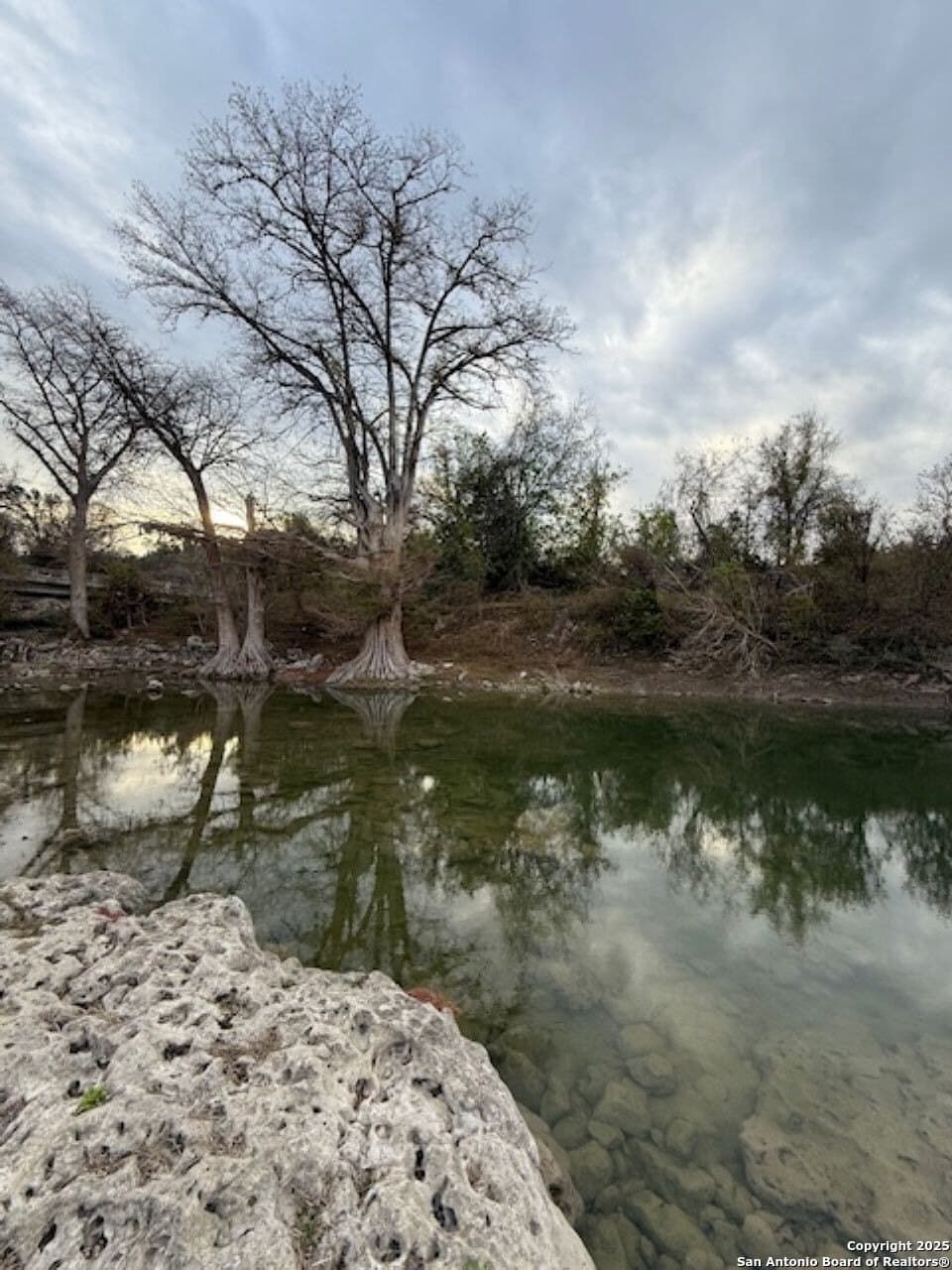1.1 acres in Comal County - photo 8