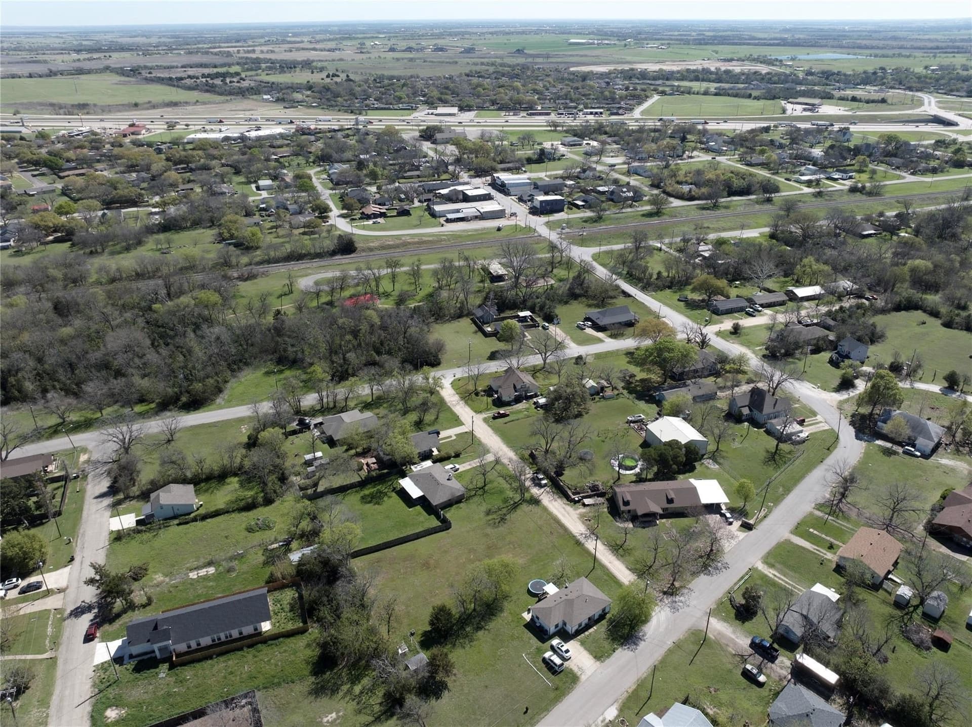 0.32 acres in McLennan County - photo 5