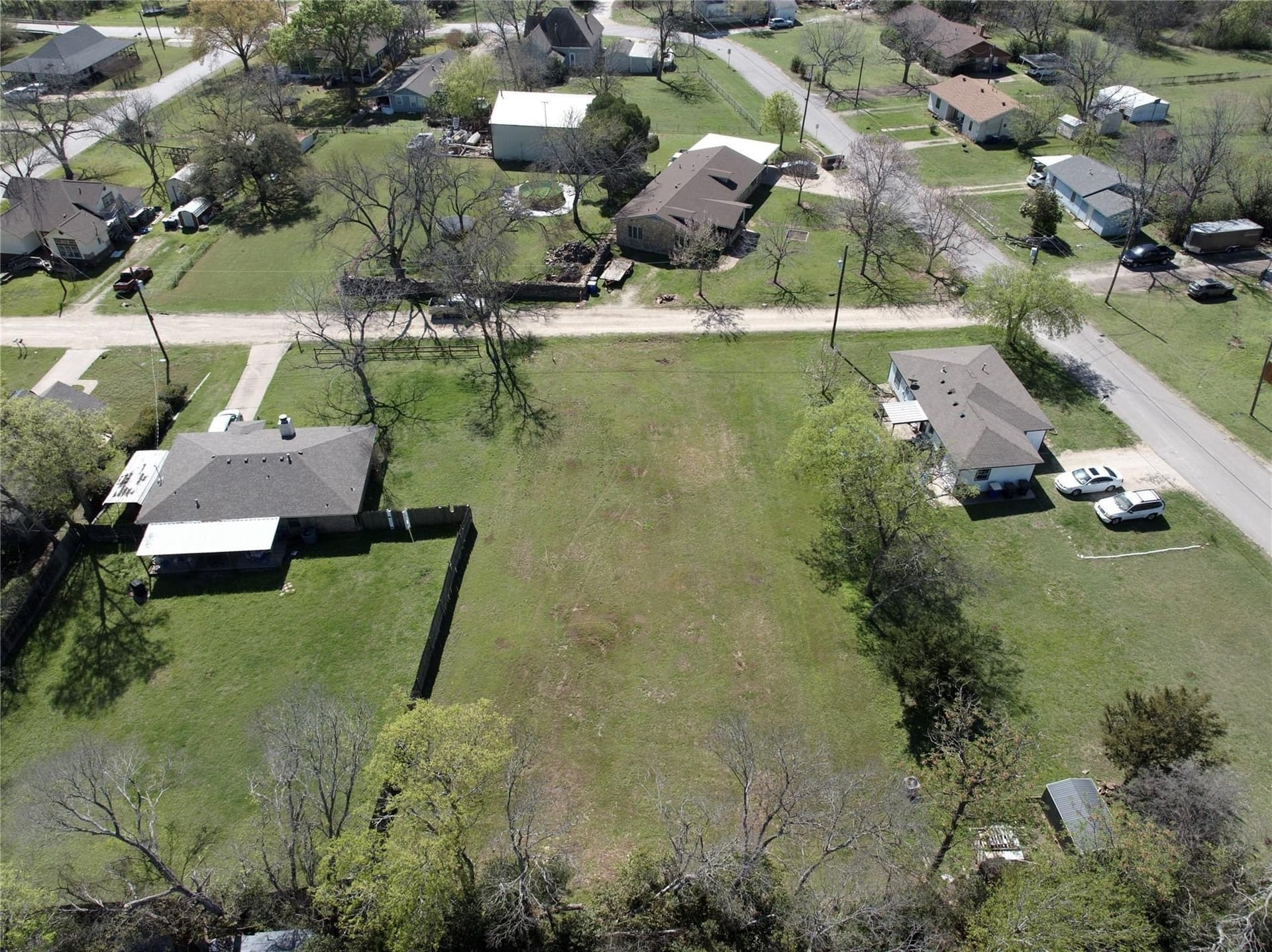 0.32 acres in McLennan County - photo 9
