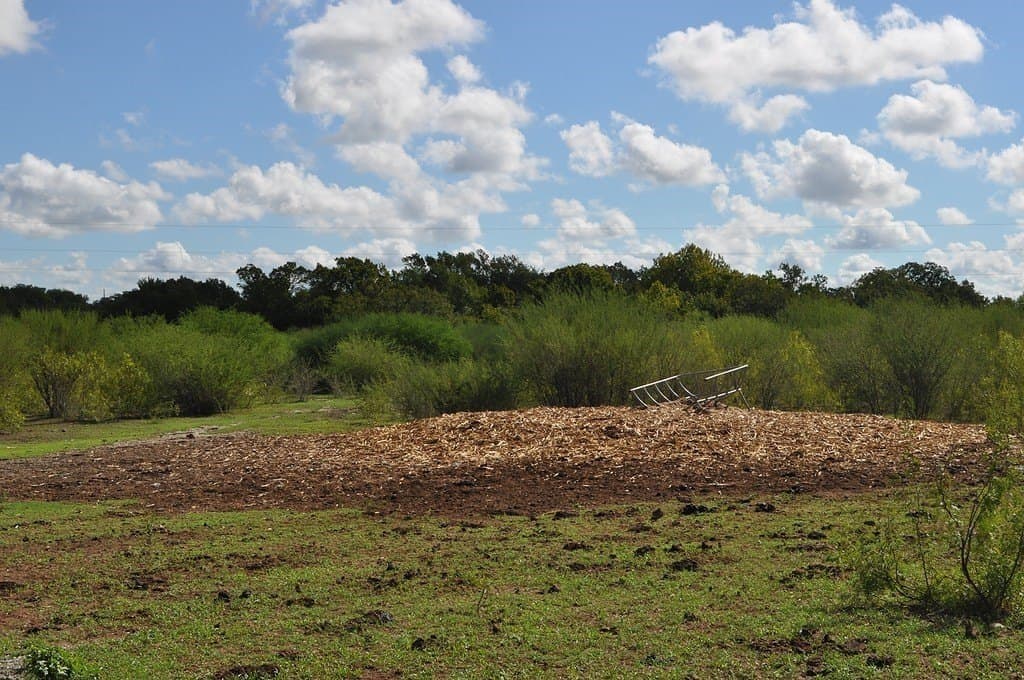 7.66 acres in Fayette County gallery image 2
