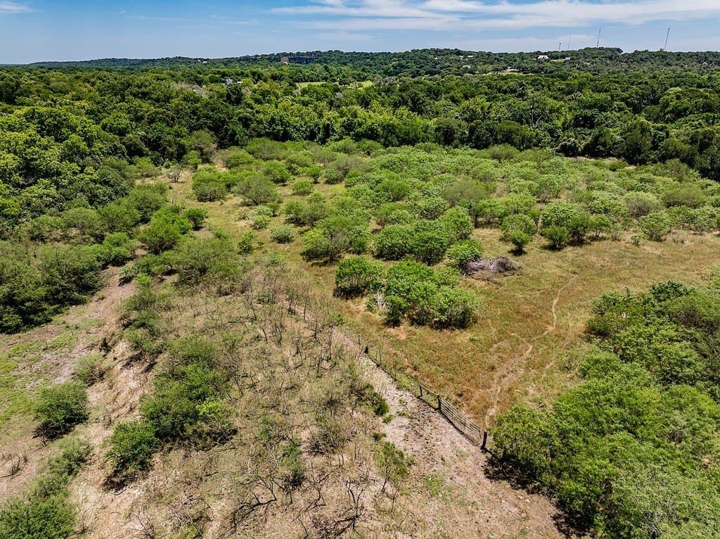 7.66 acres in Fayette County - photo 12
