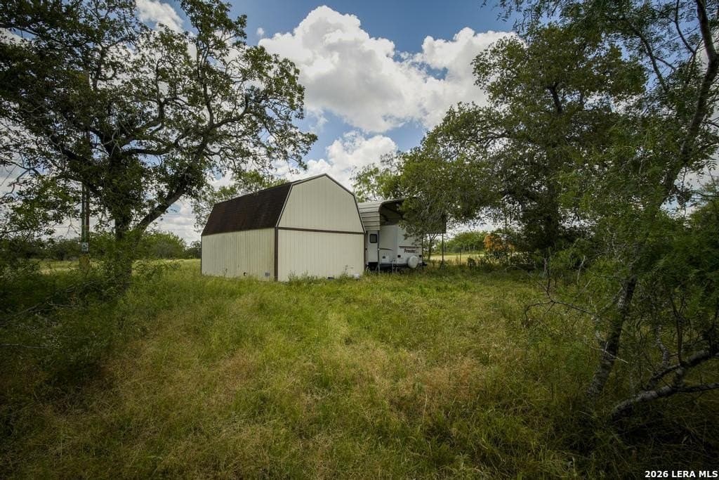 50 acres in Guadalupe County - photo 13