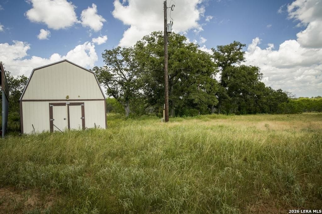 50 acres in Guadalupe County - photo 11