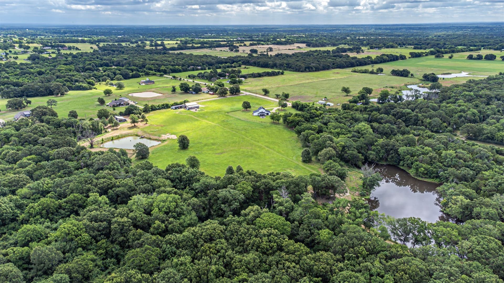 20 acres in Van Zandt County - photo 7