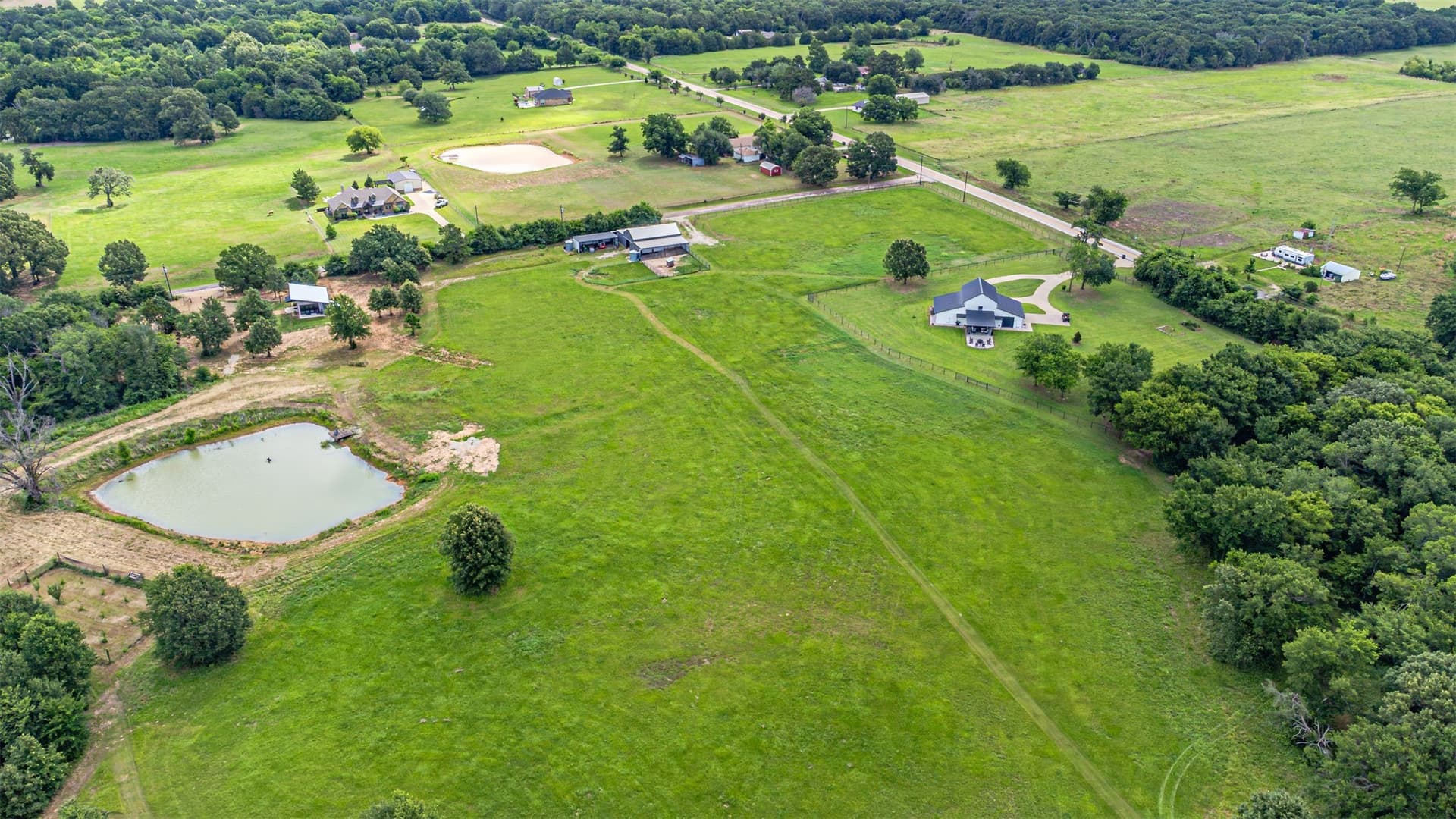 20 acres in Van Zandt County - photo 8