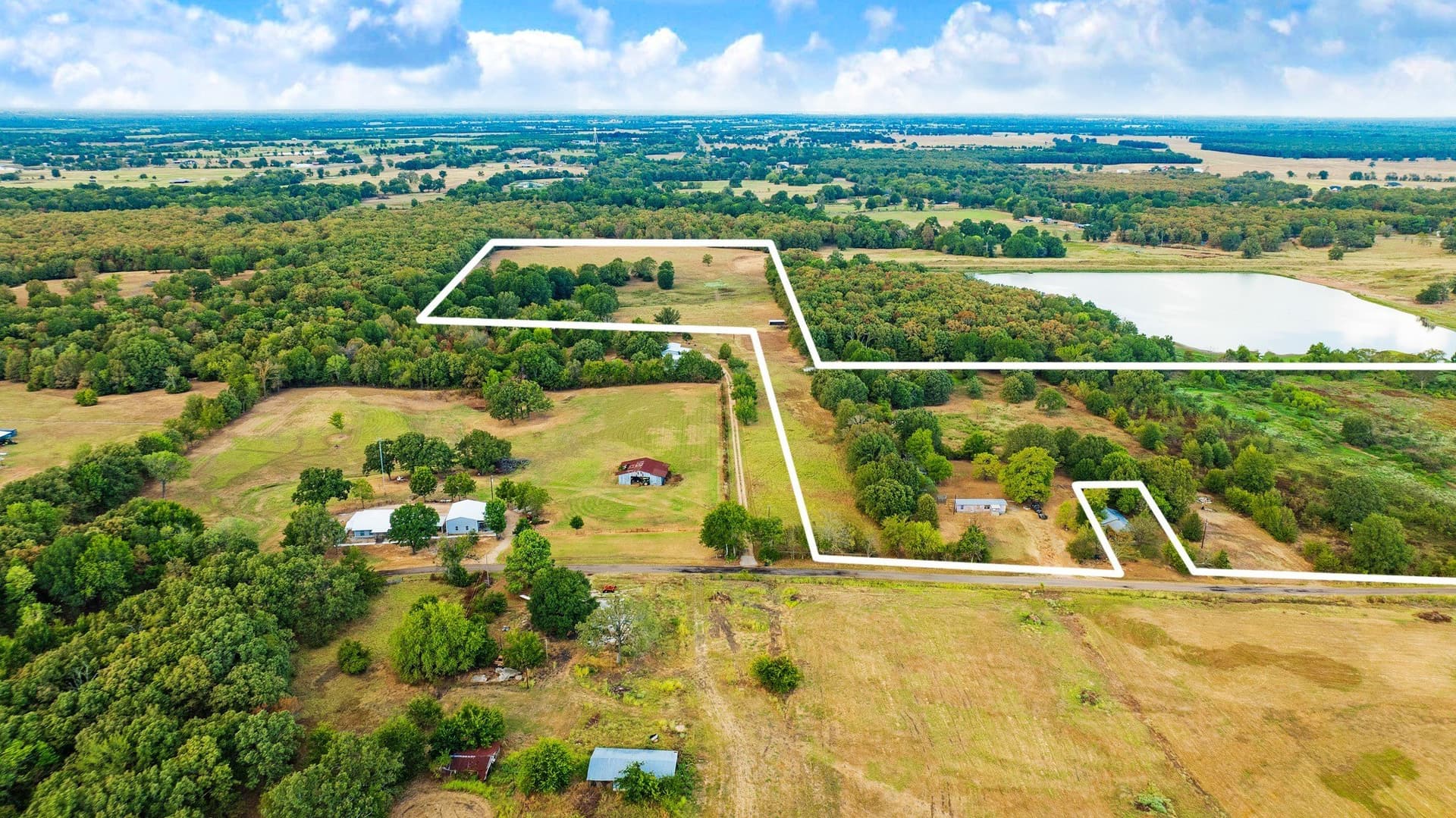 83.98 acres in Lamar County - photo 2
