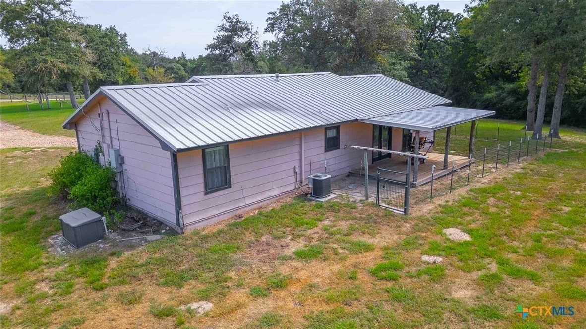 19.56 acres in Burleson County - photo 23