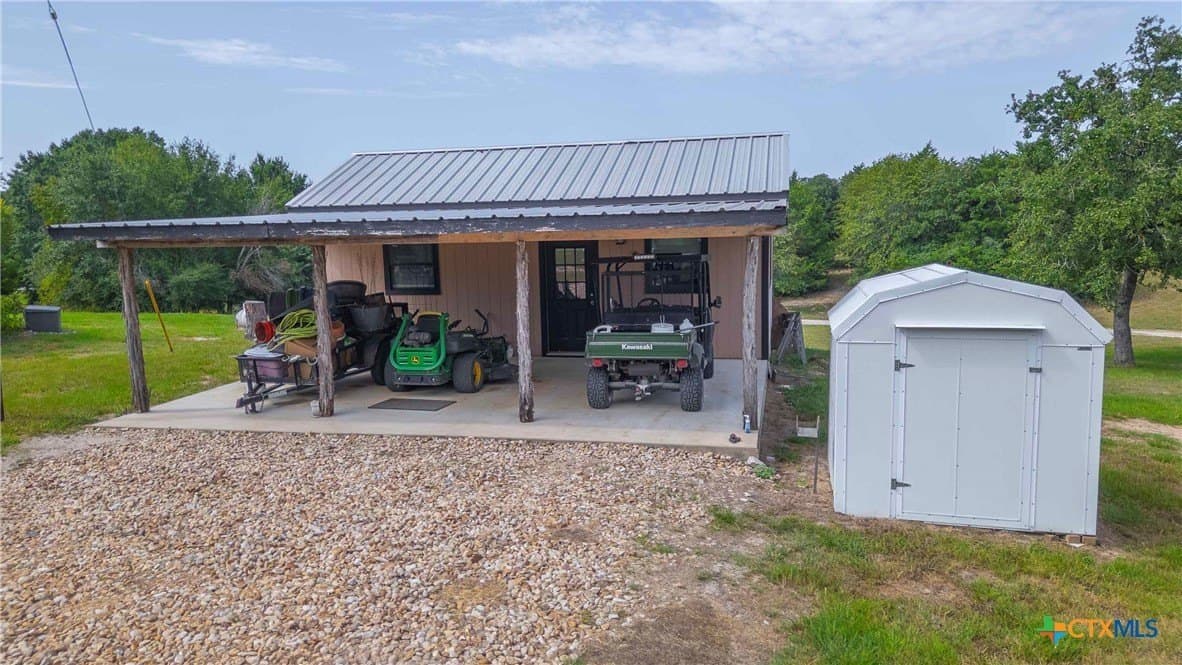 19.56 acres in Burleson County - photo 28