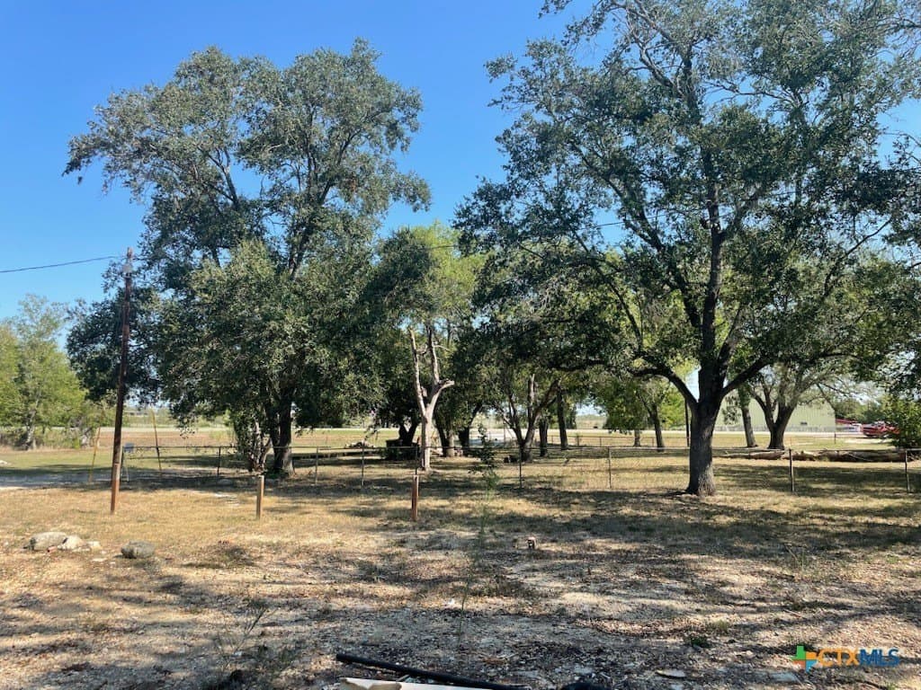 1.12 acres in Caldwell County gallery image 3