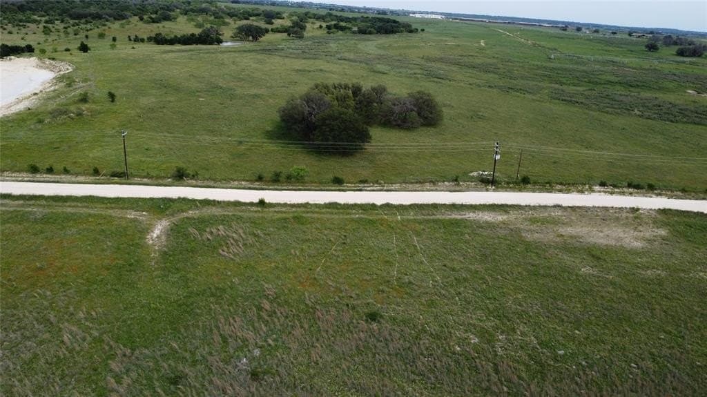 5.61 acres in Comanche County gallery image 3