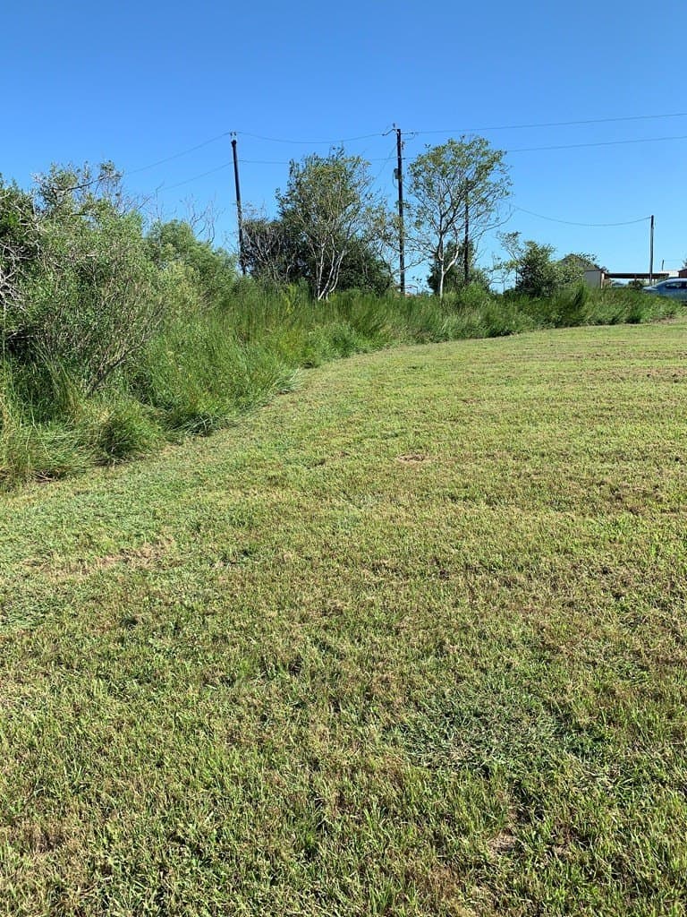 2.46 acres in Palacios Area County gallery image 2