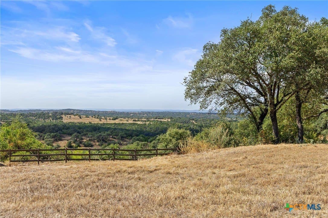 43.17 acres in Travis County - photo 7
