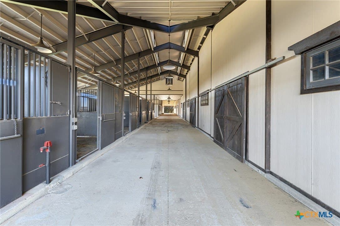 43.17 acres in Travis County - photo 15