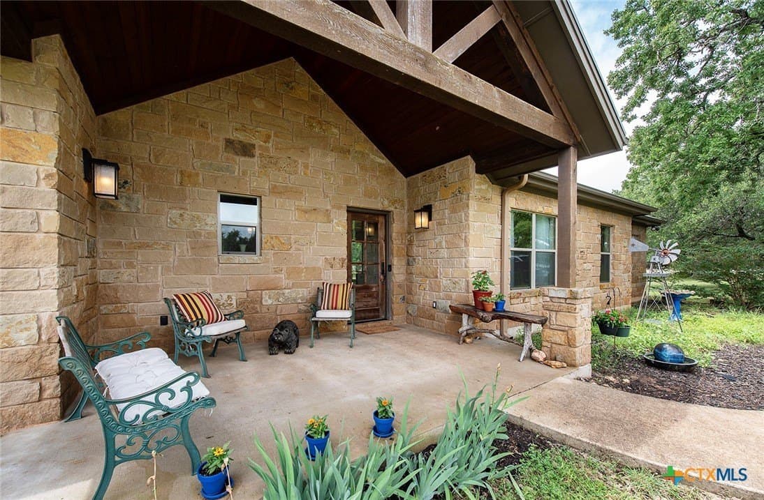10.18 acres in Williamson County gallery image 3