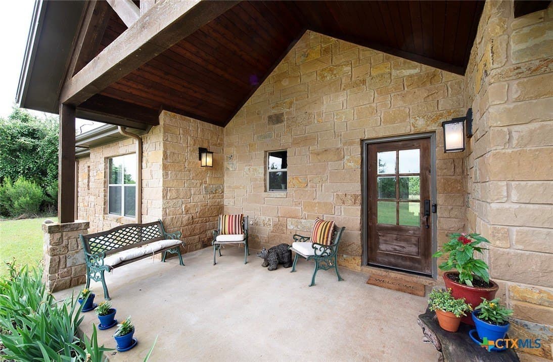 10.18 acres in Williamson County gallery image 2