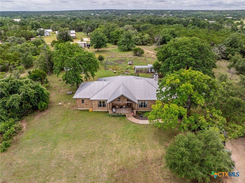 10.18 acres in Williamson County gallery image 4