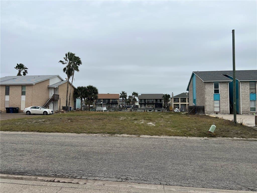 0.27 acres in Nueces County - photo 11