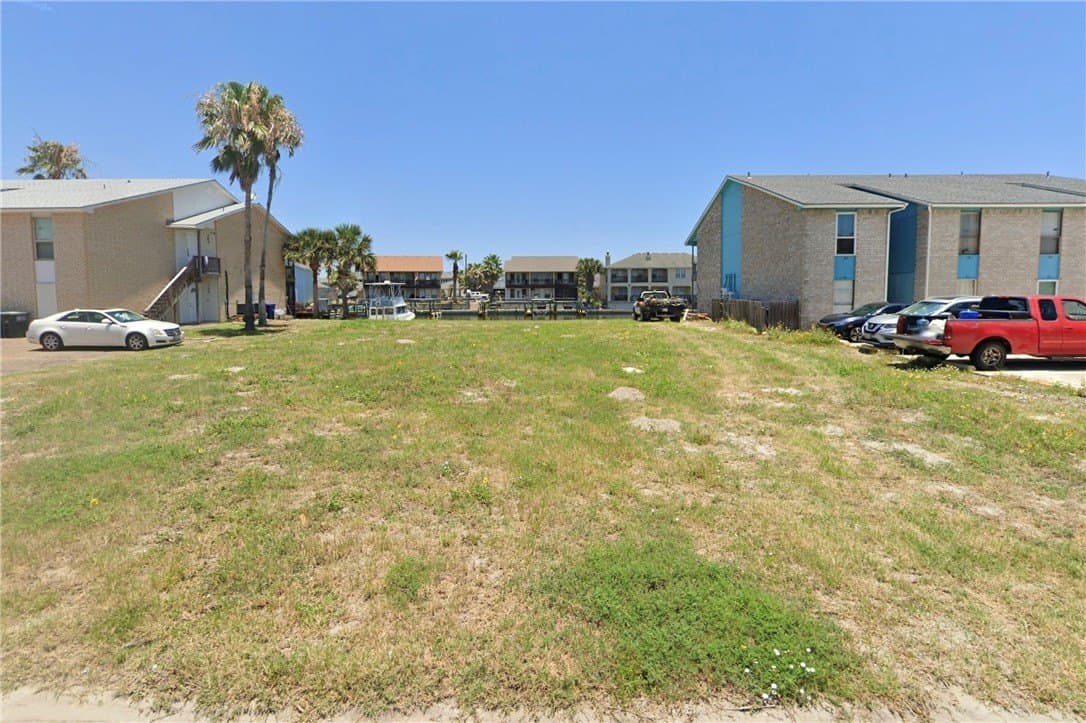 0.27 acres in Nueces County - photo 10