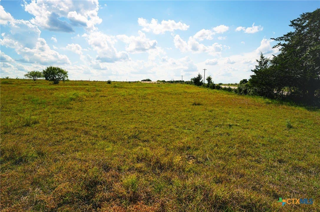 39.14 acres in Fayette County gallery image 3