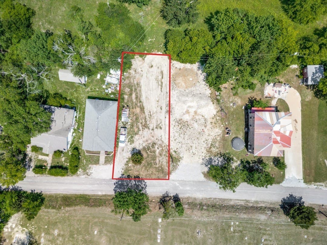 0.14 acres in Grayson County - photo 12